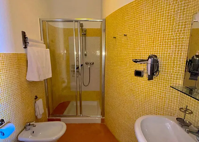 Rodriguez Bed & Breakfast 4*